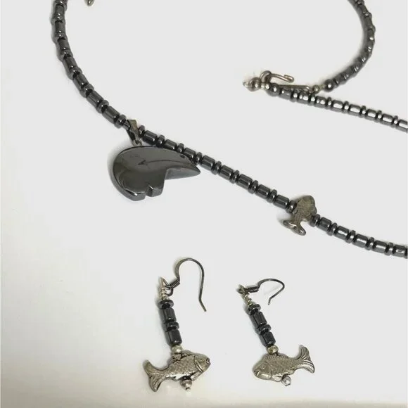 Southwest Hematite Native Fetish Bear w Fishes Set Necklace, Drop Earrings 21" L - Picture 3 of 7
